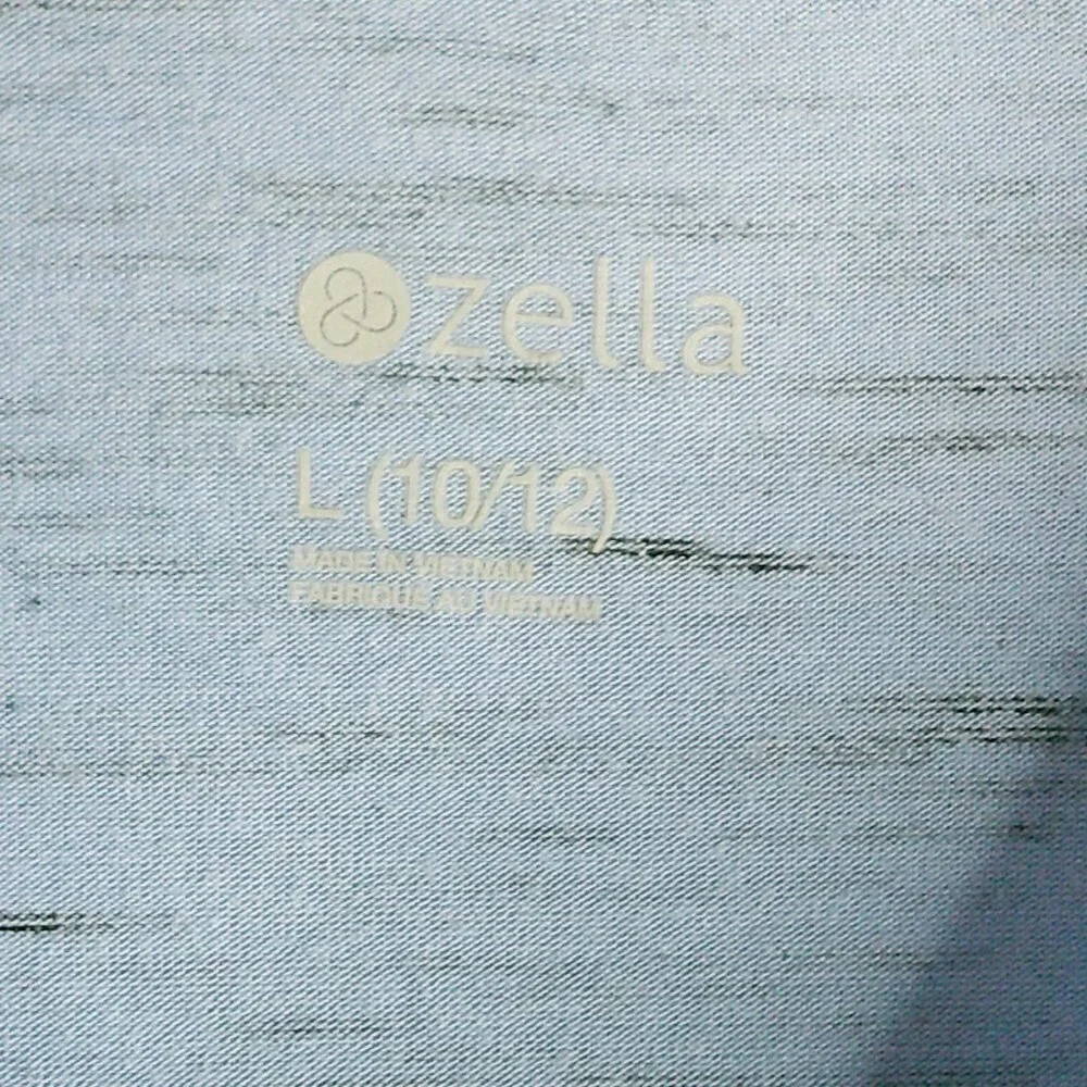 Zella - Long Sleeve Hooded Lightweight Tee - Size Large - Picture 5 of 9